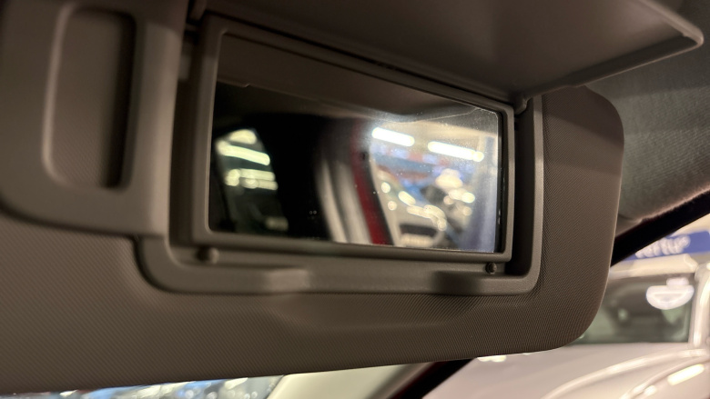 Renault Clio 1.0 TCe 100 Iconic 5dr Petrol Hatchback